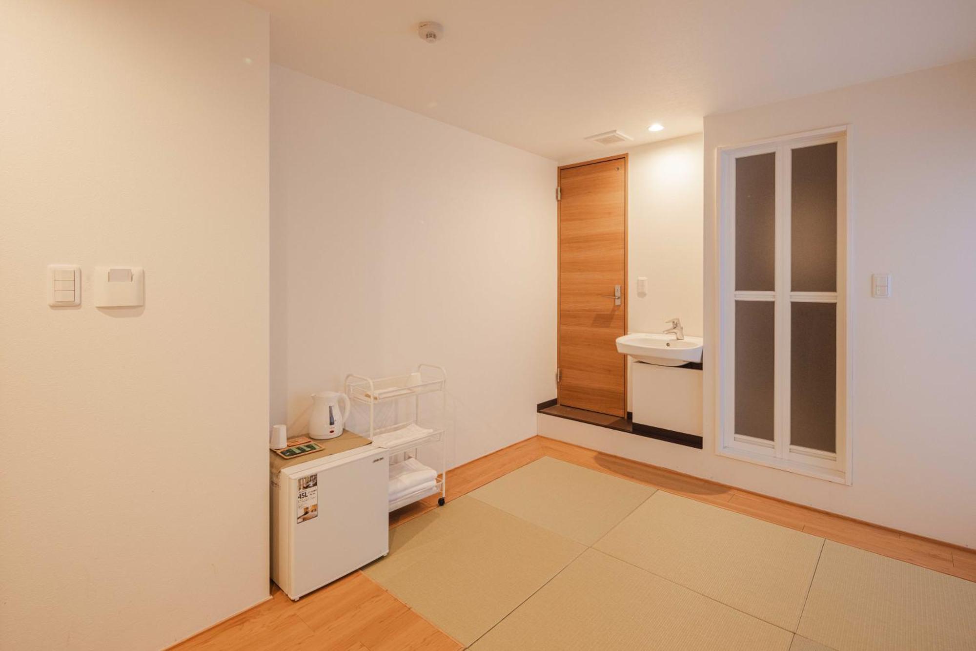 Miro Hotel Momodanikoen-Mae أوساكا الغرفة الصورة