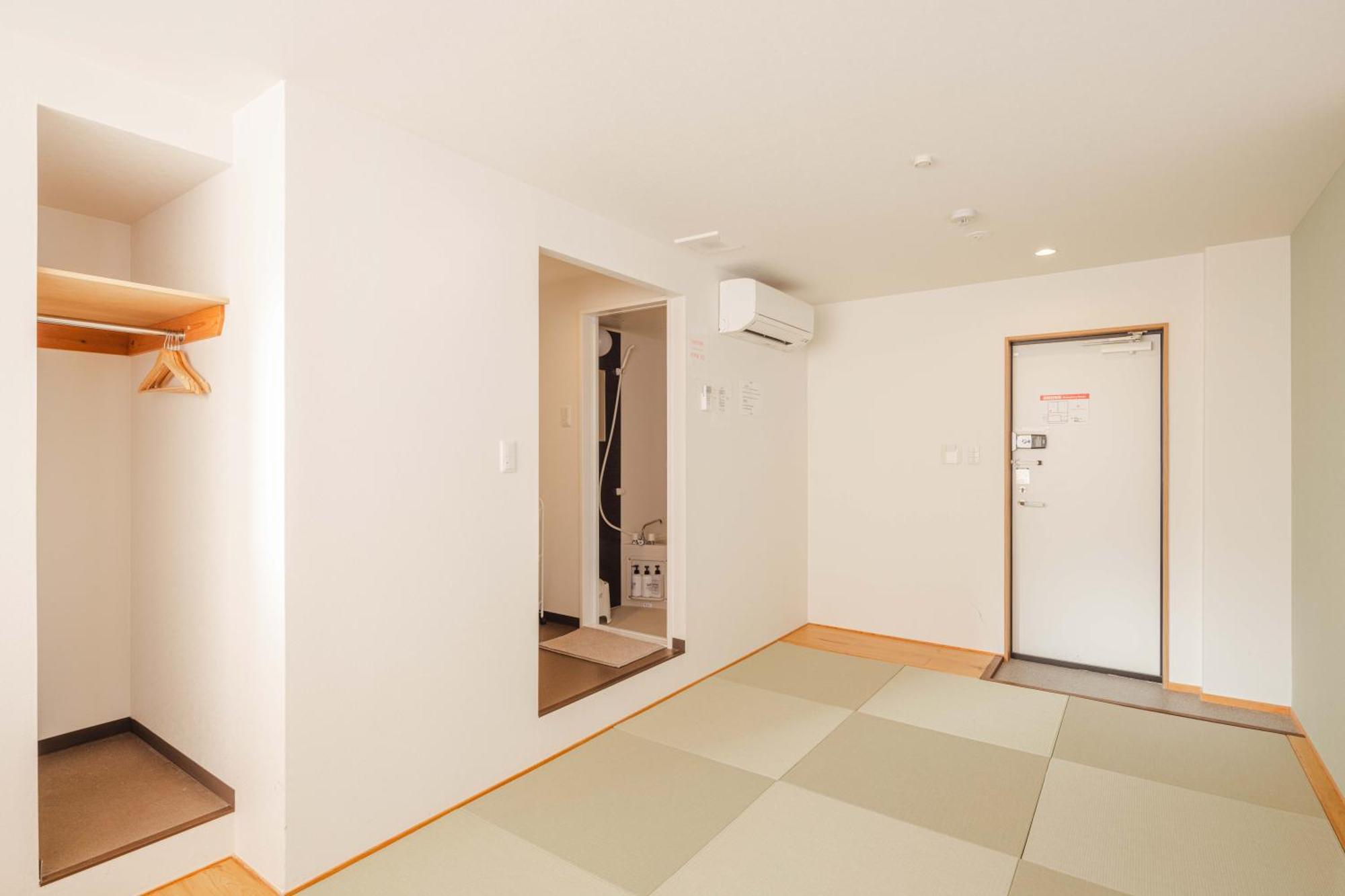 Miro Hotel Momodanikoen-Mae أوساكا الغرفة الصورة